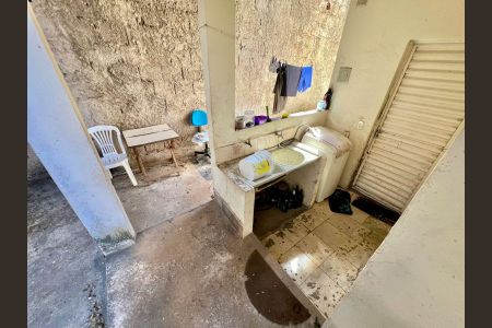 Casa à venda com 370m², 8 quartos e 10 vagasÁrea de Serviço