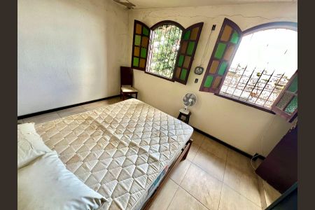 Casa à venda com 370m², 8 quartos e 10 vagasSuíte 2