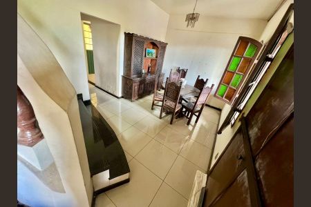 Casa à venda com 370m², 8 quartos e 10 vagasSala 1