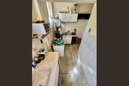 Casa à venda com 370m², 8 quartos e 10 vagasCozinha