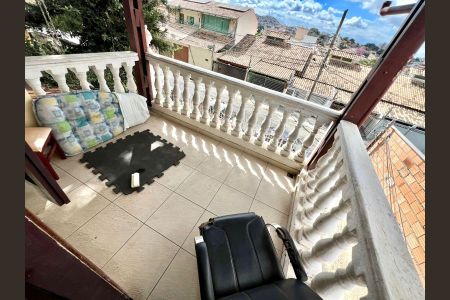 Casa à venda com 370m², 8 quartos e 10 vagasVaranda da Suíte 2