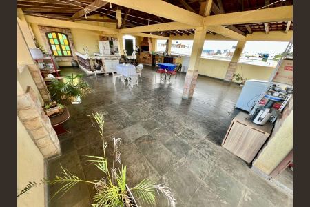 Casa à venda com 370m², 8 quartos e 10 vagasÁrea Externa Superior