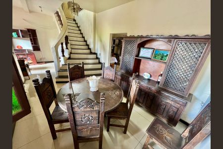 Casa à venda com 370m², 8 quartos e 10 vagasSala 1