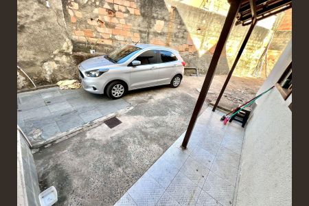 Casa à venda com 370m², 8 quartos e 10 vagasÁrea externa - Fundos