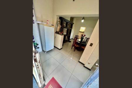Casa à venda com 370m², 8 quartos e 10 vagasSala 3