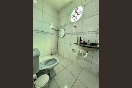 Casa à venda com 370m², 8 quartos e 10 vagasBanheiro da Suíte 3