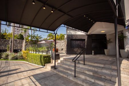 Apartamento para alugar com 55m², 1 quarto e 1 vaga Apartamento para alugar com 55m², 1 quarto e 1 vagaFachada