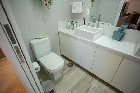 Apartamento para alugar com 55m², 1 quarto e 1 vaga Apartamento para alugar com 55m², 1 quarto e 1 vagaBanheiro da Suíte