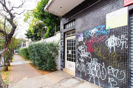 Apartamento para alugar com 126m², 2 quartos e sem vaga Apartamento para alugar com 126m², 2 quartos e sem vagaFachada + Plaquinha