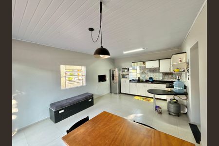 Casa à venda com 83m², 3 quartos e 1 vagaCozinha