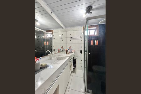 Casa à venda com 83m², 3 quartos e 1 vagaBanheiro