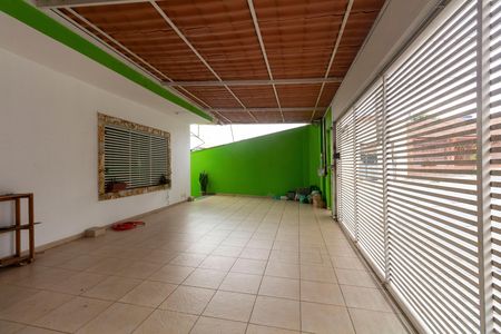 Casa para alugar com 225m², 3 quartos e 3 vagas Casa para alugar com 225m², 3 quartos e 3 vagasGaragem