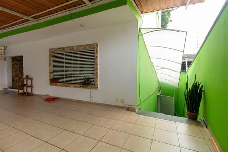 Casa para alugar com 225m², 3 quartos e 3 vagas Casa para alugar com 225m², 3 quartos e 3 vagasGaragem