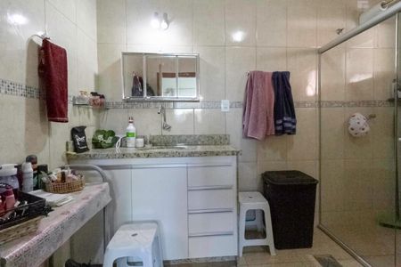 Casa à venda com 95m², 3 quartos e 1 vaga Casa à venda com 95m², 3 quartos e 1 vagaBanheiro da suíte 2