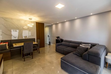 Apartamento para alugar com 75m², 2 quartos e 2 vagasSala de TV