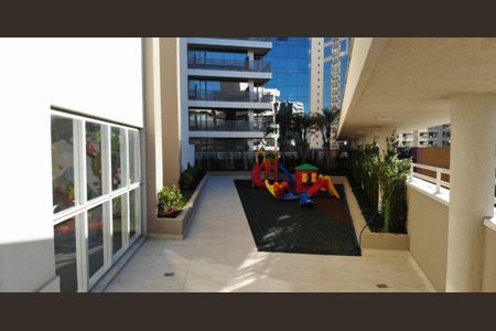 Apartamento para alugar com 75m², 2 quartos e 2 vagasÁrea comum - Playground