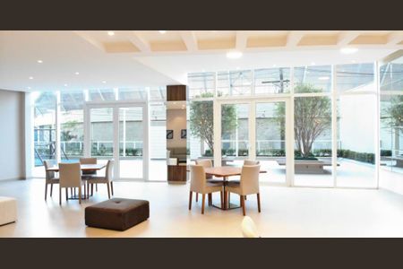 Apartamento para alugar com 75m², 2 quartos e 2 vagasÁrea comum - Salão de festas