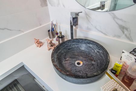 Apartamento para alugar com 75m², 2 quartos e 2 vagasBanheiro da Suíte