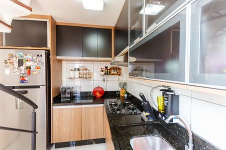 Apartamento à venda com 76m², 2 quartos e 1 vaga Apartamento à venda com 76m², 2 quartos e 1 vagaCozinha