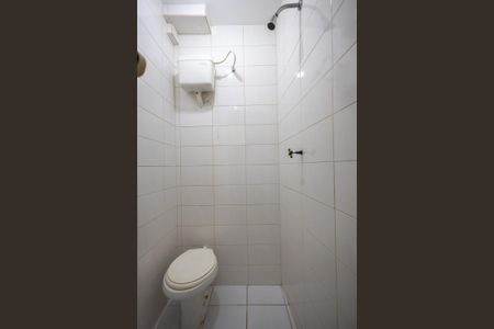 Apartamento à venda com 75m², 2 quartos e sem vagaBanheiro de Serviço