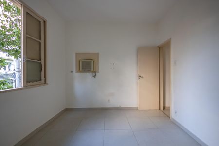 Apartamento à venda com 75m², 2 quartos e sem vagaQuarto 1