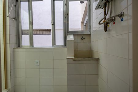 Apartamento à venda com 75m², 2 quartos e sem vagaÁrea de Serviço