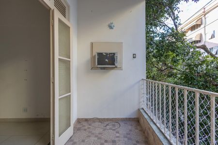 Apartamento à venda com 75m², 2 quartos e sem vagaVaranda da Sala