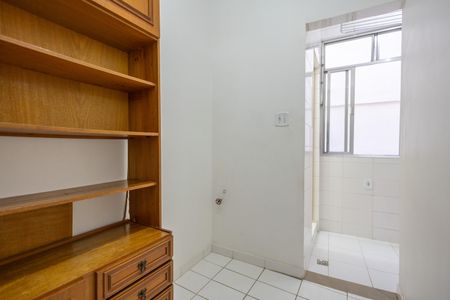Apartamento à venda com 75m², 2 quartos e sem vagaQuarto de Serviço