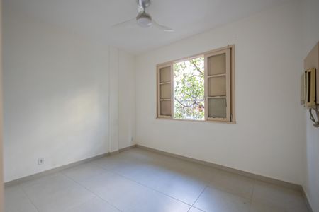 Apartamento à venda com 75m², 2 quartos e sem vagaQuarto 1