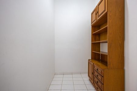 Apartamento à venda com 75m², 2 quartos e sem vagaQuarto de Serviço