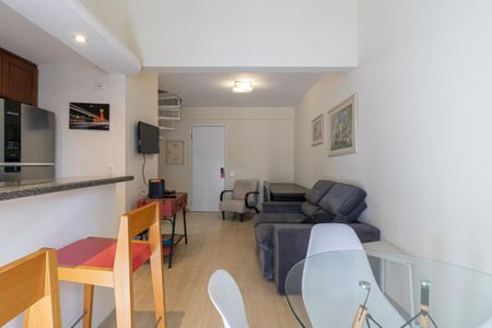 Apartamento à venda com 58m², 1 quarto e 1 vaga Apartamento à venda com 58m², 1 quarto e 1 vagaSala de Jantar