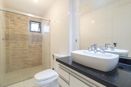 Apartamento à venda com 58m², 1 quarto e 1 vaga Apartamento à venda com 58m², 1 quarto e 1 vagaBanheiro da Suíte