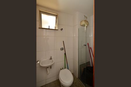 Apartamento para alugar com 135m², 4 quartos e 3 vagasBanheiro de serviço