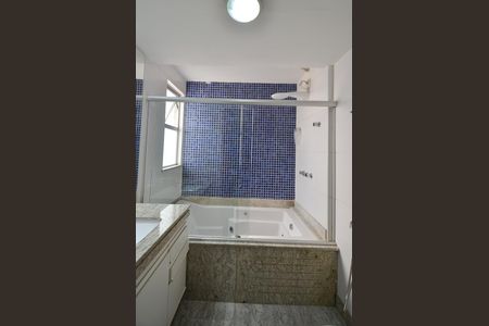 Apartamento para alugar com 135m², 4 quartos e 3 vagasBanheiro Suite