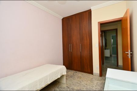 Apartamento para alugar com 135m², 4 quartos e 3 vagasQuarto 2
