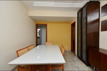 Apartamento para alugar com 135m², 4 quartos e 3 vagasSala de Jantar