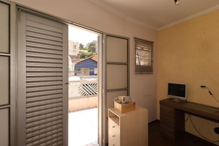Casa à venda com 221m², 3 quartos e 2 vagasCloset da Suíte