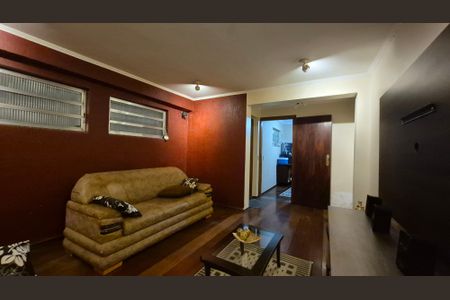 Casa à venda com 221m², 3 quartos e 2 vagasEdicula