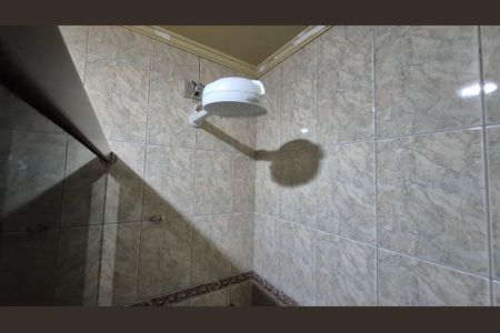 Casa à venda com 221m², 3 quartos e 2 vagasBanheiro/Suite