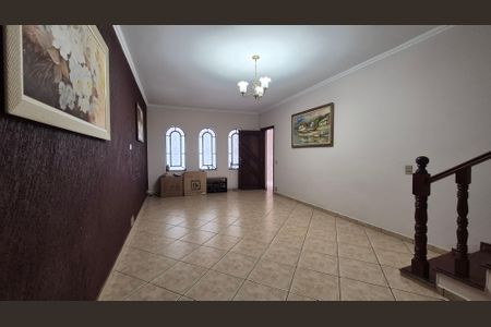 Sala de casa à venda com 3 quartos, 221m² em Vila Valparaíso, Santo André