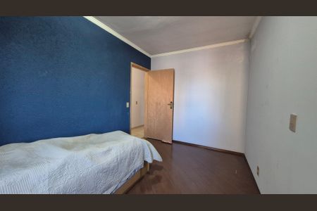 Casa à venda com 221m², 3 quartos e 2 vagasQuarto 