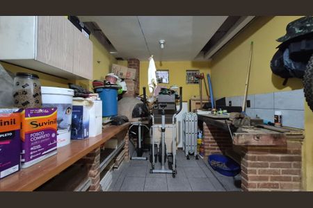 Casa à venda com 221m², 3 quartos e 2 vagasÁrea comum