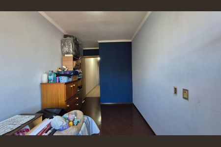 Casa à venda com 221m², 3 quartos e 2 vagasQuarto 2