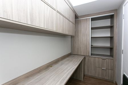 Apartamento para alugar com 92m², 2 quartos e 2 vagasEscritório