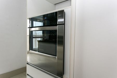 Apartamento para alugar com 92m², 2 quartos e 2 vagasCozinha 