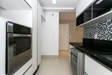 Apartamento para alugar com 92m², 2 quartos e 2 vagasCozinha