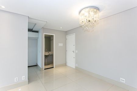 Apartamento para alugar com 92m², 2 quartos e 2 vagasSala