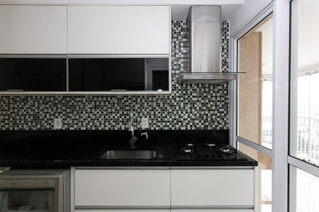 Apartamento para alugar com 92m², 2 quartos e 2 vagasCozinha