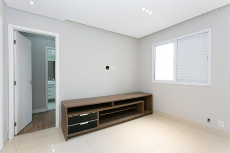 Apartamento para alugar com 92m², 2 quartos e 2 vagasSala