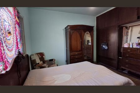 Casa à venda com 83m², 2 quartos e 6 vagasQuarto 1